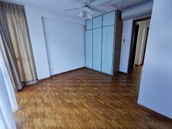 Springleaf Avenue (D26), Terrace #366520921